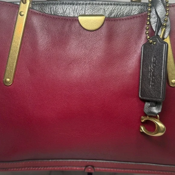 Coach Dreamer 27 Endless Possibilities of NYC Leather Crossbody Handbag Brass - Picture 11 of 16